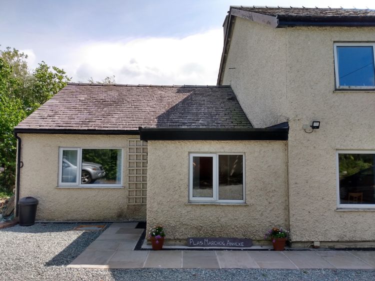 Plas Marchog Annexe, listing photograph 3