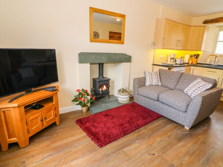 Tilberthwaite Farm Cottage, listing photograph 3