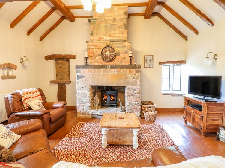 Woodland Lodge, listing photograph 4