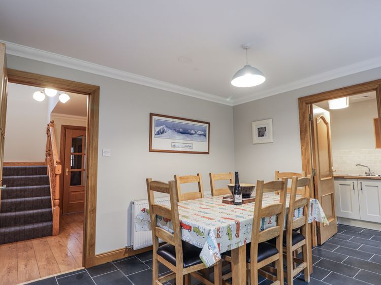 Burnside House, listing photograph 9