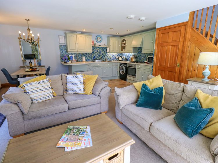 Waterhead Cottage, listing photograph 2