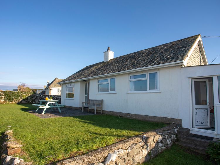 Allt y Mor, listing photograph 3