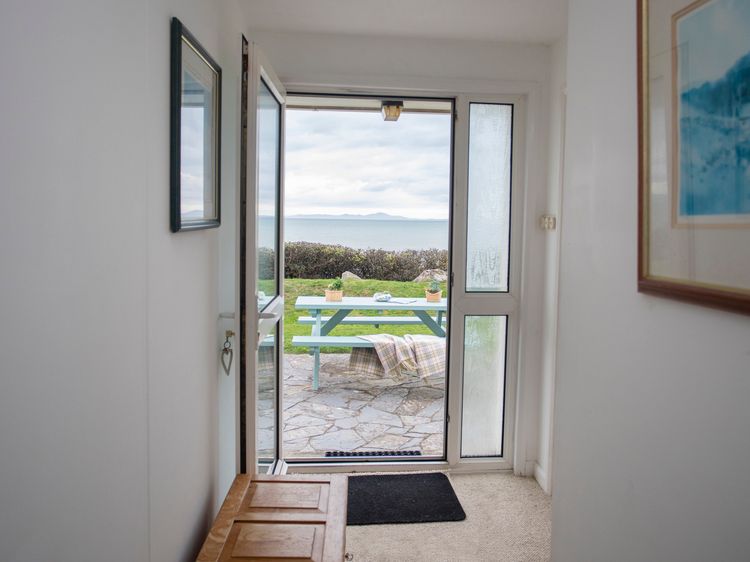 Allt y Mor, listing photograph 6