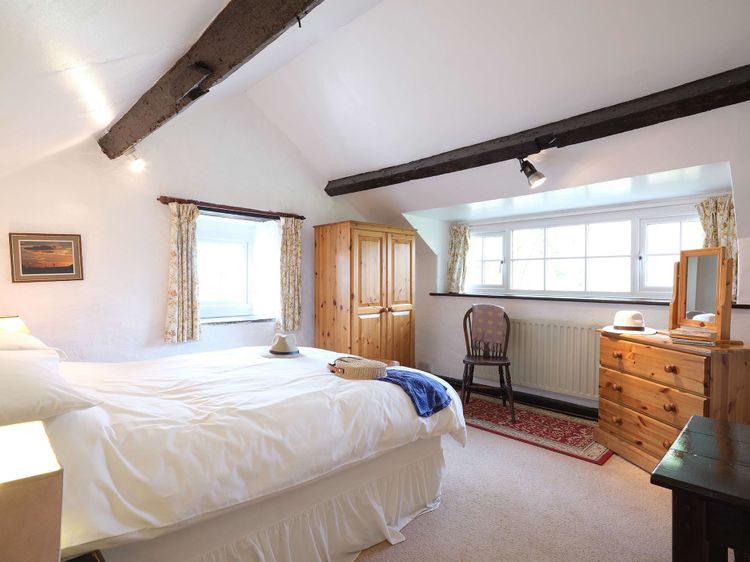 Foel Stable Cottage, listing photograph 6