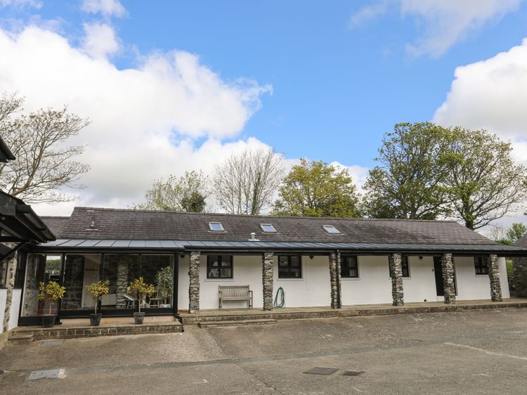 Bryn Eira Stables, listing photograph 3
