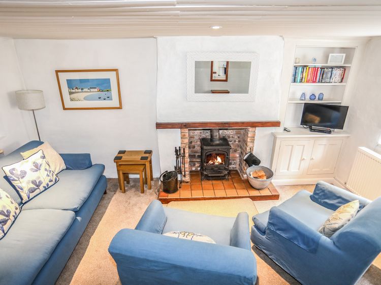 Blue Cottage, listing photograph 7