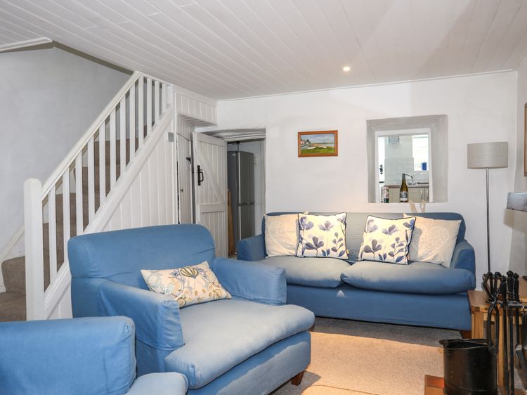 Blue Cottage, listing photograph 8
