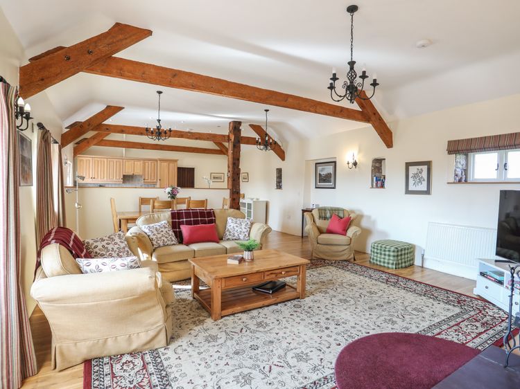 Tan Twr - Chellow Cottage, listing photograph 3