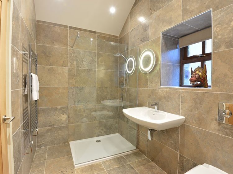 Clynnog Cottage, listing photograph 6