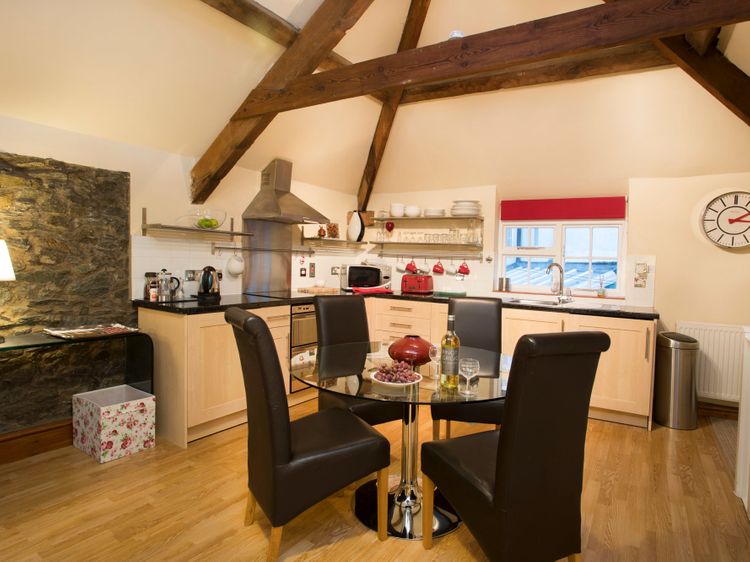 The Coach House - Beaumaris, listing photograph 3