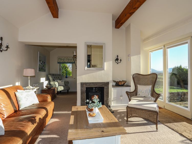 Cosy Barn, listing photograph 6