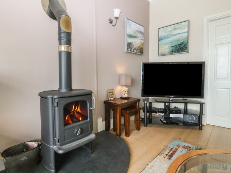Gwylan Uchaf, listing photograph 7