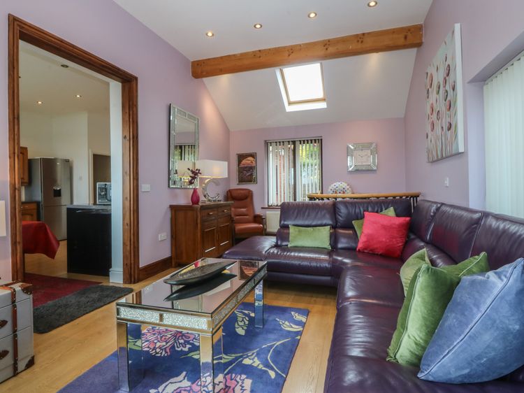 Gwylan Uchaf, listing photograph 10