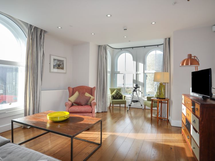 Harlech Apartments - Bendigeidfran, listing photograph 7