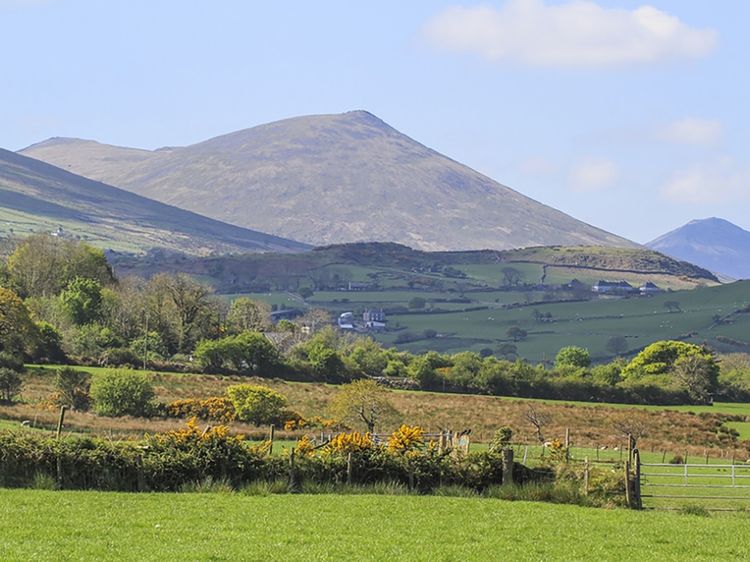 Hendre, listing photograph 11