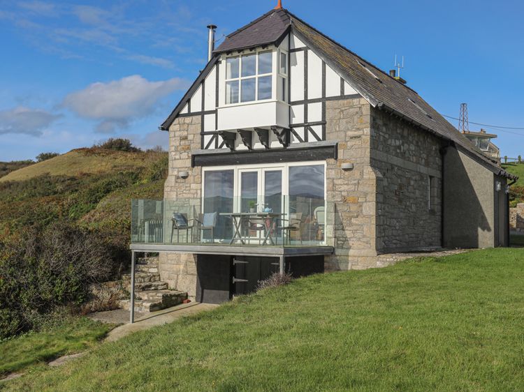 The Old Lifeboat House, listing photograph 2