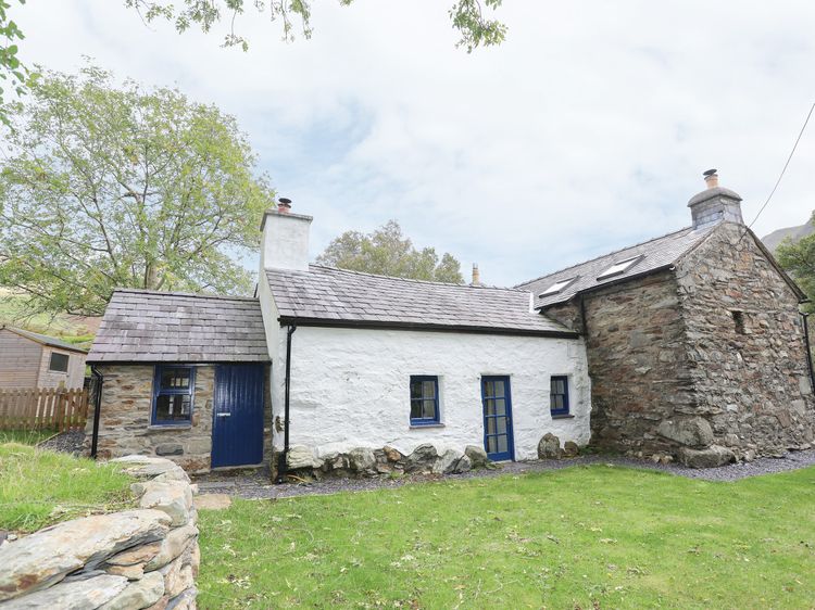 Llwyn Bedw, listing photograph 9