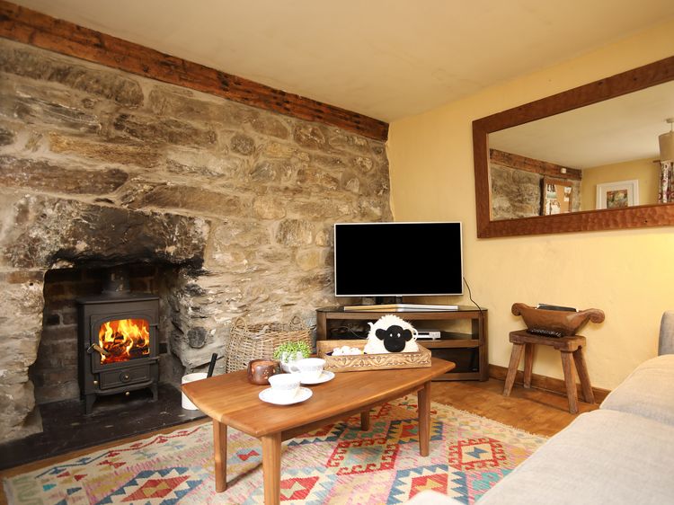 Llwyn Bedw, listing photograph 3