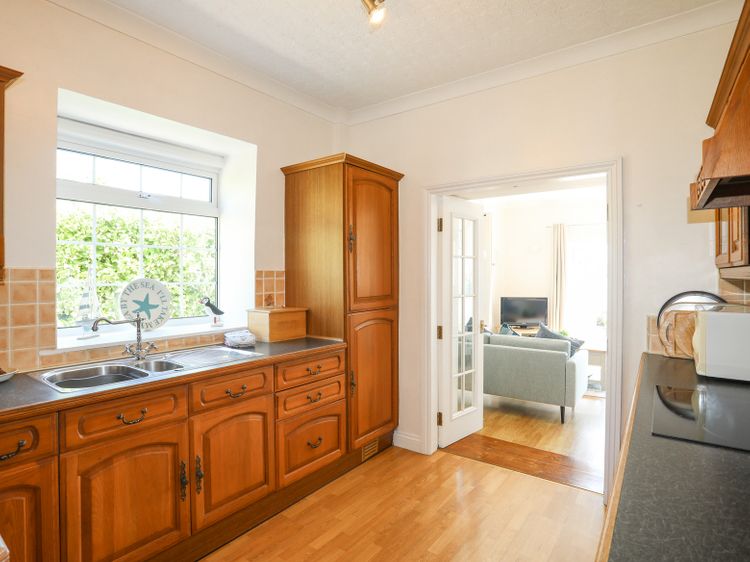 Mermaid Cottage, listing photograph 11