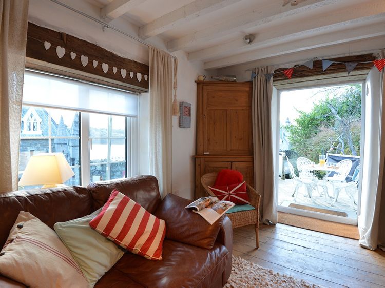Rhianfa Cottage, listing photograph 4