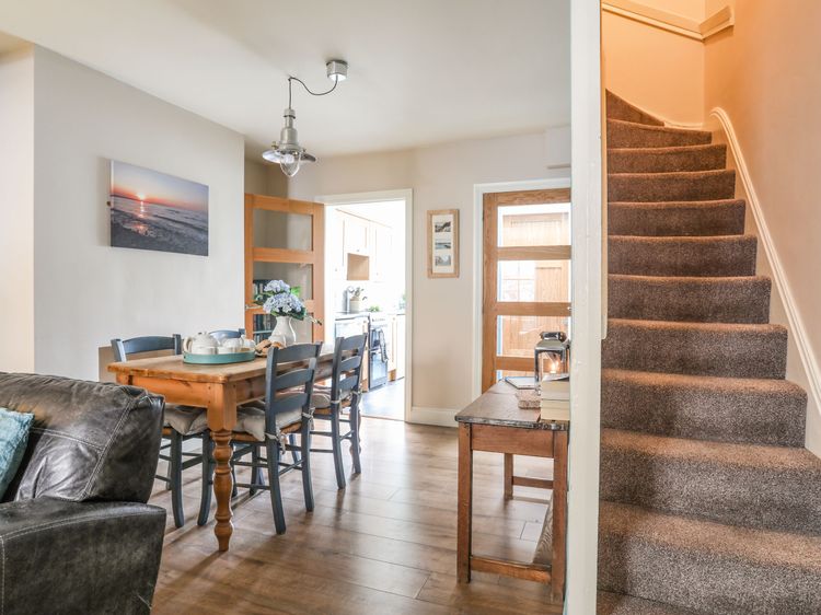 14 Rose Hill, listing photograph 11