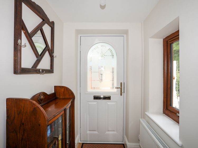 Tyddyn Parthle, listing photograph 3