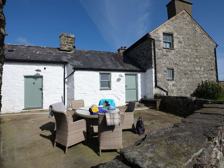 Ty Mawr Porthmadog, listing photograph 3