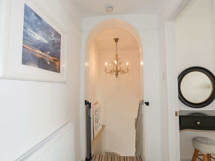 Ty Mawr, listing photograph 7