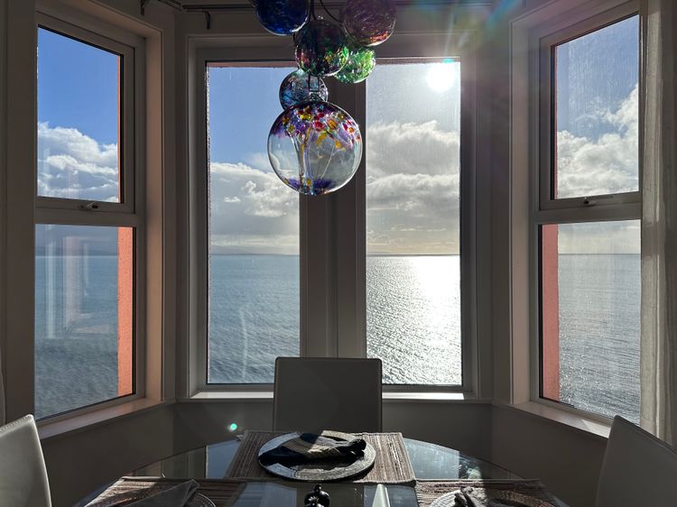 Vista Marina - Penthouse, listing photograph 2