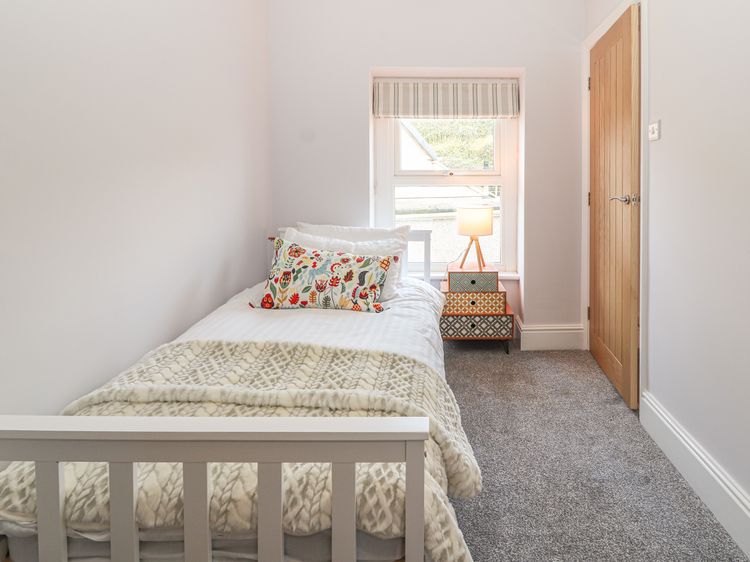 Ty Bach, Great Orme, listing photograph 11