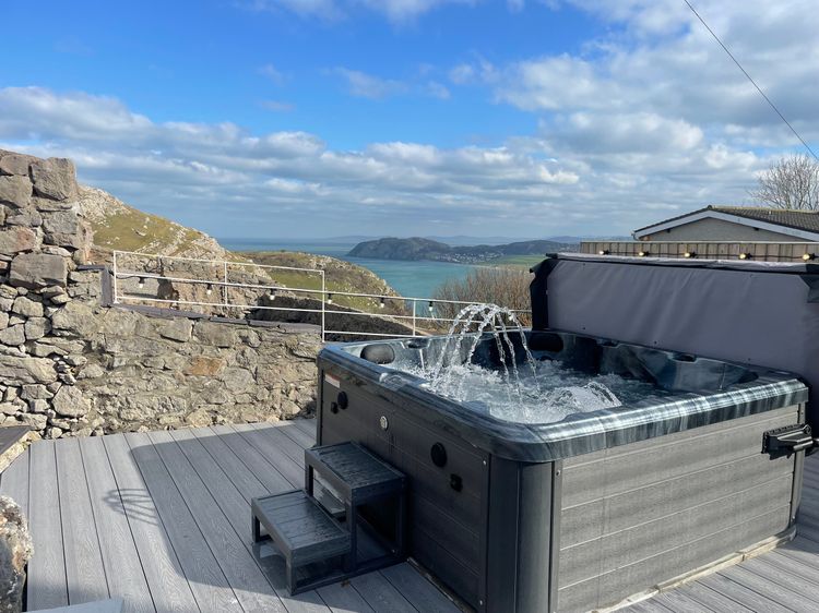 Ty Mawr, Great Orme, listing photograph 2