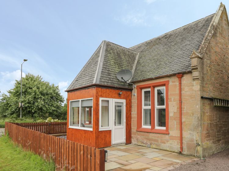 Blantyre Cottage, listing photograph 2