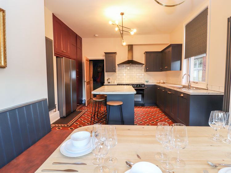 Livingstone House, listing photograph 12