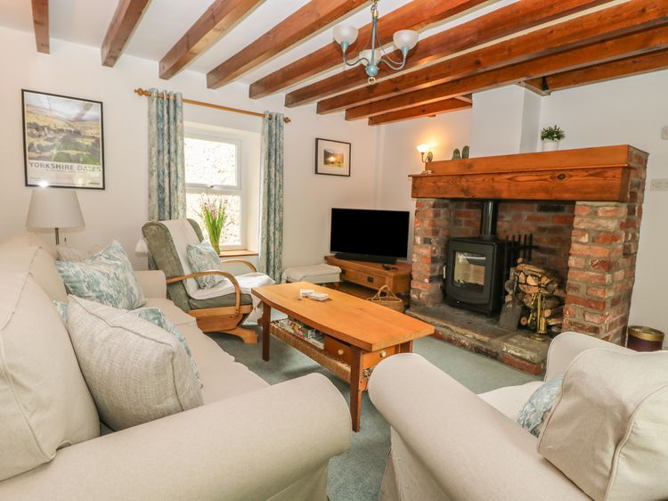 Barn House, listing photograph 7