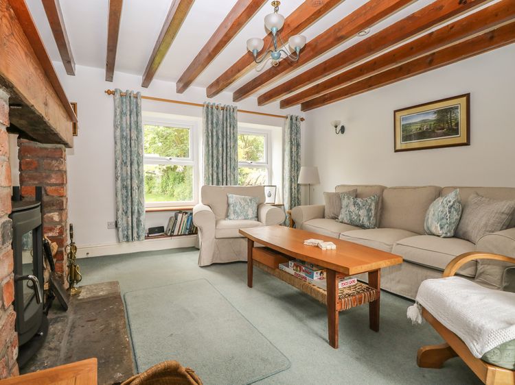 Barn House, listing photograph 4