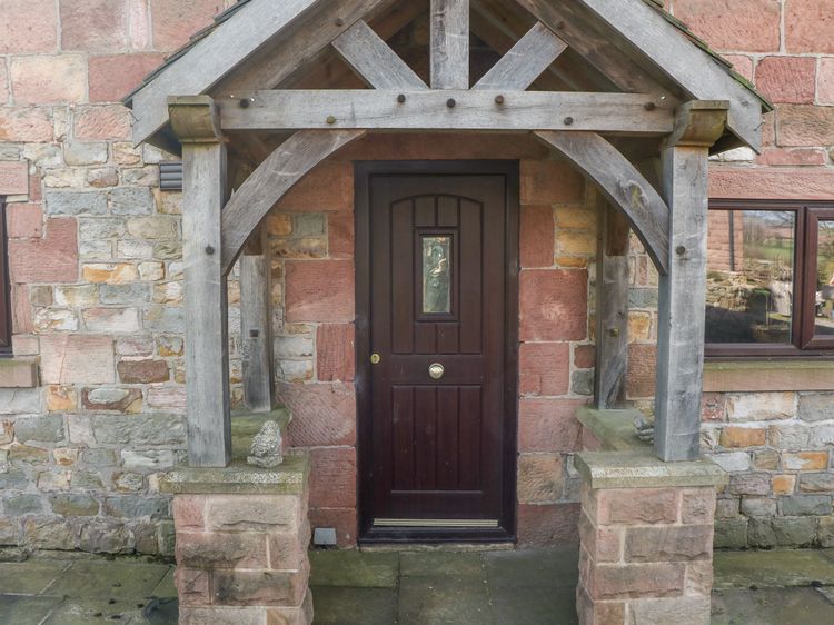 The Farmhouse, listing photograph 2