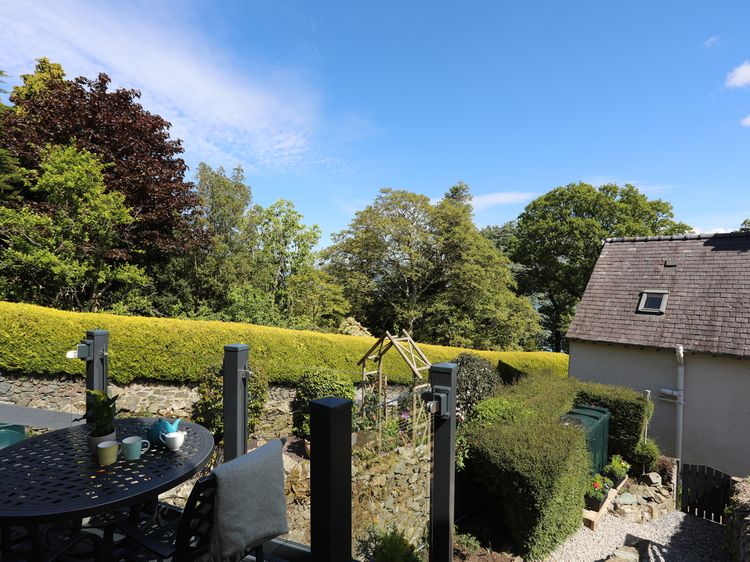 Bryn Teg Cottage, listing photograph 3