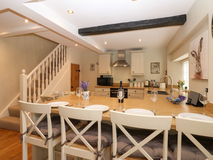White Swan Cottage, listing photograph 7