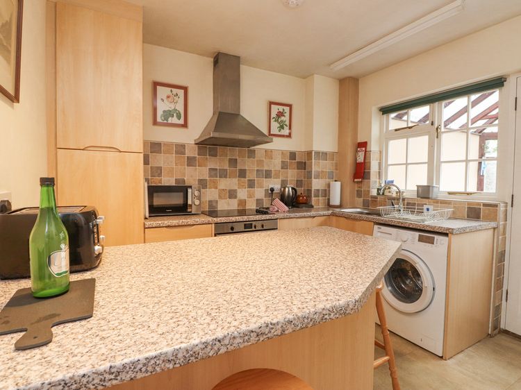 Brackenbury Cottage, listing photograph 9