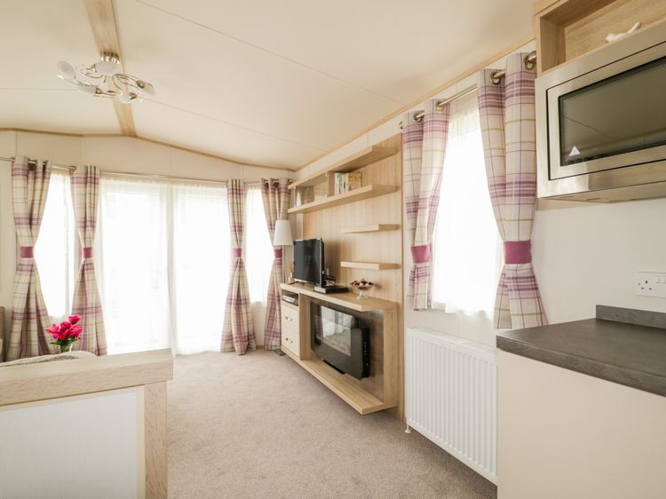 The Hideaway, listing photograph 8