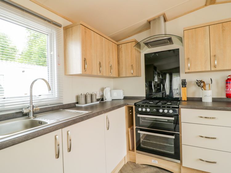 The Hideaway, listing photograph 9