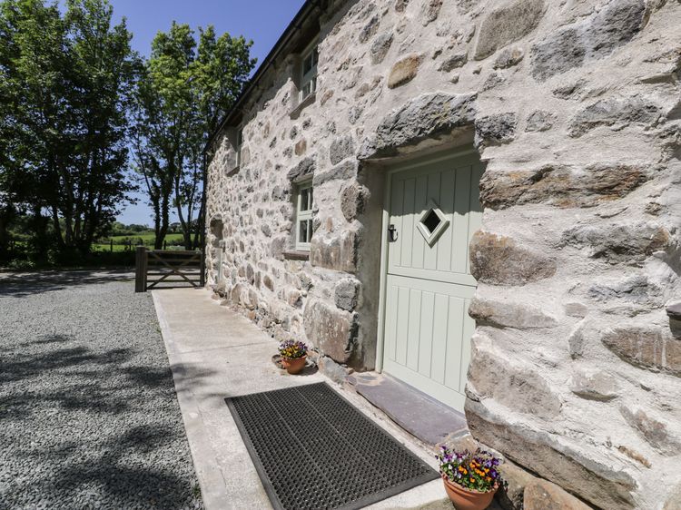 Stabla, listing photograph 4
