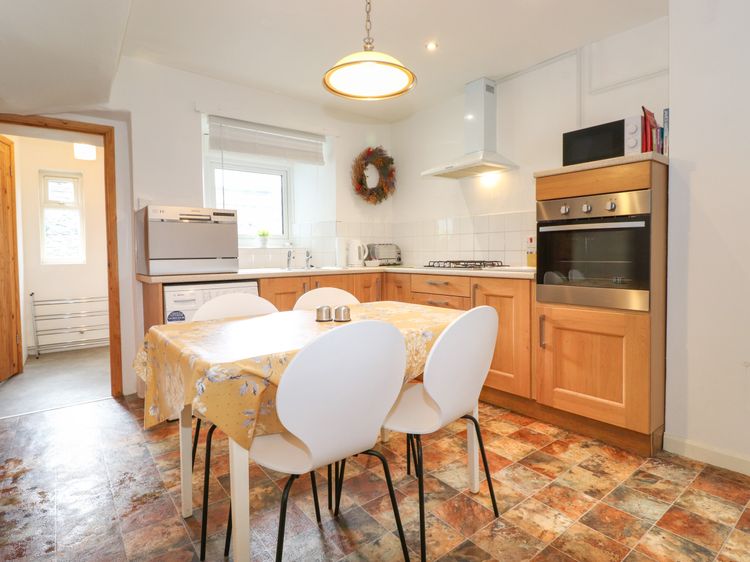 Holly Cottage, listing photograph 4