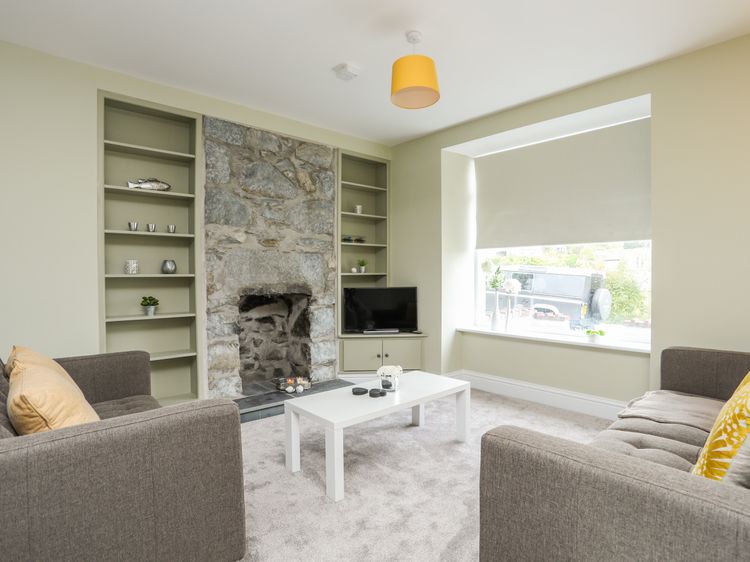 Maes-Yr-Haf, listing photograph 4