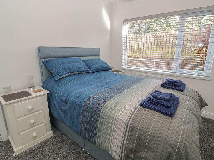 The Nook, listing photograph 10
