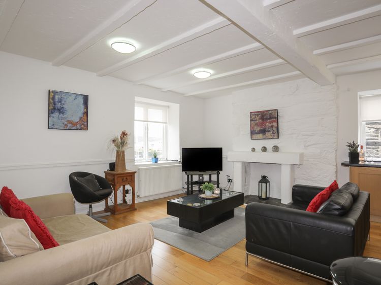 The Old Cornhill, listing photograph 8