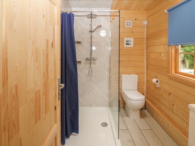 Bryn Derwen Lodge, listing photograph 11