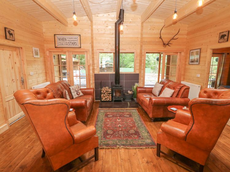 Bryn Derwen Lodge, listing photograph 3