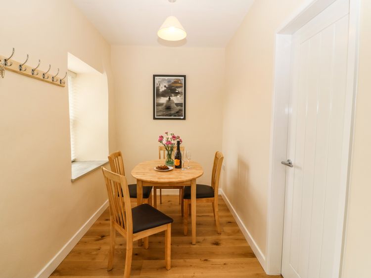 Tyddyn Sianel - Onnen, listing photograph 8