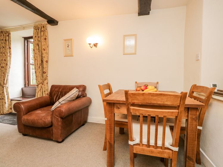 Beckfold Cottage, listing photograph 3